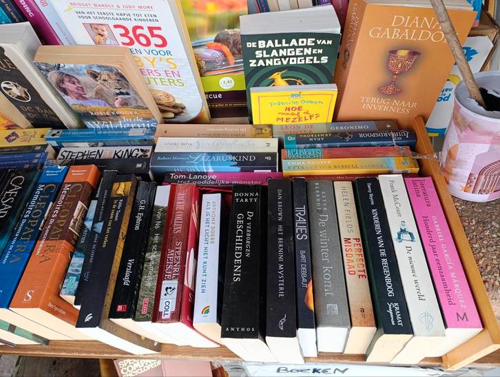 Buitenkans !! Groot lot aan mooie boeken ook bestsellers!, Boeken, Stock en Verzamelingen, Zo goed als nieuw, Ophalen