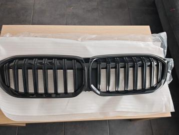 Bmw Grill in hoogglans zwart voor 3 serie beschikbaar voor biedingen