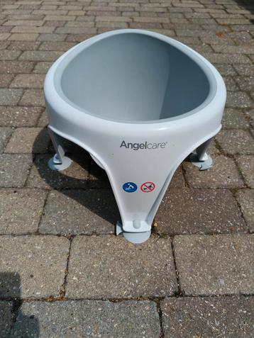 Badstoeltje Angelcare beschikbaar voor biedingen