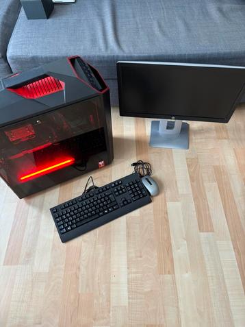 Ensemble pc gamer, ecran clavier souris beschikbaar voor biedingen