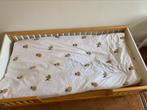 Peuterbed met kastje van Petite Amelie, Ophalen, Zo goed als nieuw, Matras