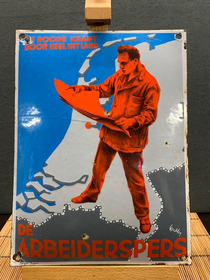 Emaille reclamebordje DE ARBEIDERSPERS Jaren 20, Verzamelen, Merken en Reclamevoorwerpen, Gebruikt, Reclamebord, Ophalen