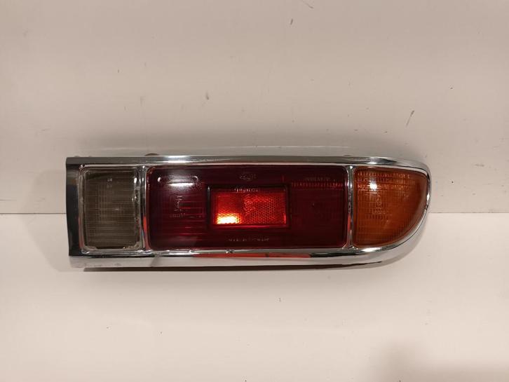 ACHTERLICHT RECHTS BUITEN BMW 2500...3.2 (E9), Auto-onderdelen, Verlichting, BMW, Gebruikt
