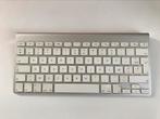 Apple Bluetooth keyboard, Computers en Software, Toetsenborden, Gebruikt, Azerty, Ophalen of Verzenden, Draadloos