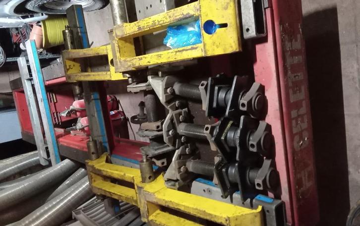 outillage carrosserie, Doe-het-zelf en Bouw, Gereedschap | Lasapparaten, Zo goed als nieuw, Ophalen