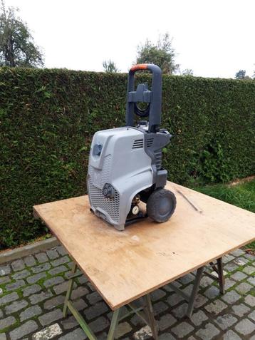 Professionele Italiaanse Hogedrukreiniger Comet K 250 beschikbaar voor biedingen