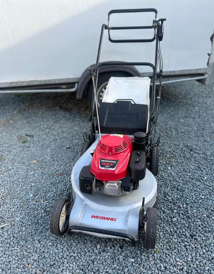 Professionele Honda / Weibang grasmachine., Tuin en Terras, Grasmaaiers, Zo goed als nieuw, Benzine-grasmaaier, 50 cm of meer