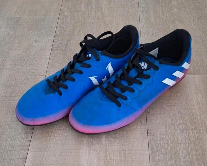 VOETBALSCHOENEN ADIDAS MAAT 37 1/3, Kinderen en Baby's, Kinderkleding | Schoenen en Sokken, Gebruikt, Ophalen of Verzenden