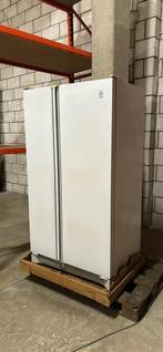 Amerikaanse koelkast in perfecte staat, Elektronische apparatuur