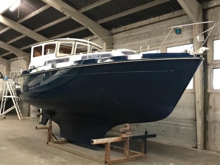 Motorsailer Kirie Fifty 27, Watersport en Boten, Kajuitzeilboten en Zeiljachten, Zo goed als nieuw, Tourjacht of Cruiser, Polyester