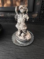 Statue en céramique, Enlèvement, Comme neuf
