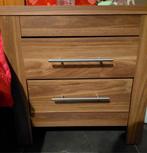 2 nachtkastjes, Ophalen