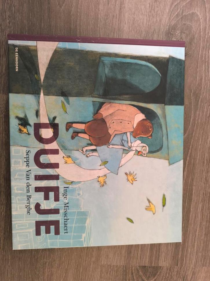Inge Misschaert - Duifje, Boeken, Kinderboeken | Jeugd | onder 10 jaar, Zo goed als nieuw, Ophalen of Verzenden