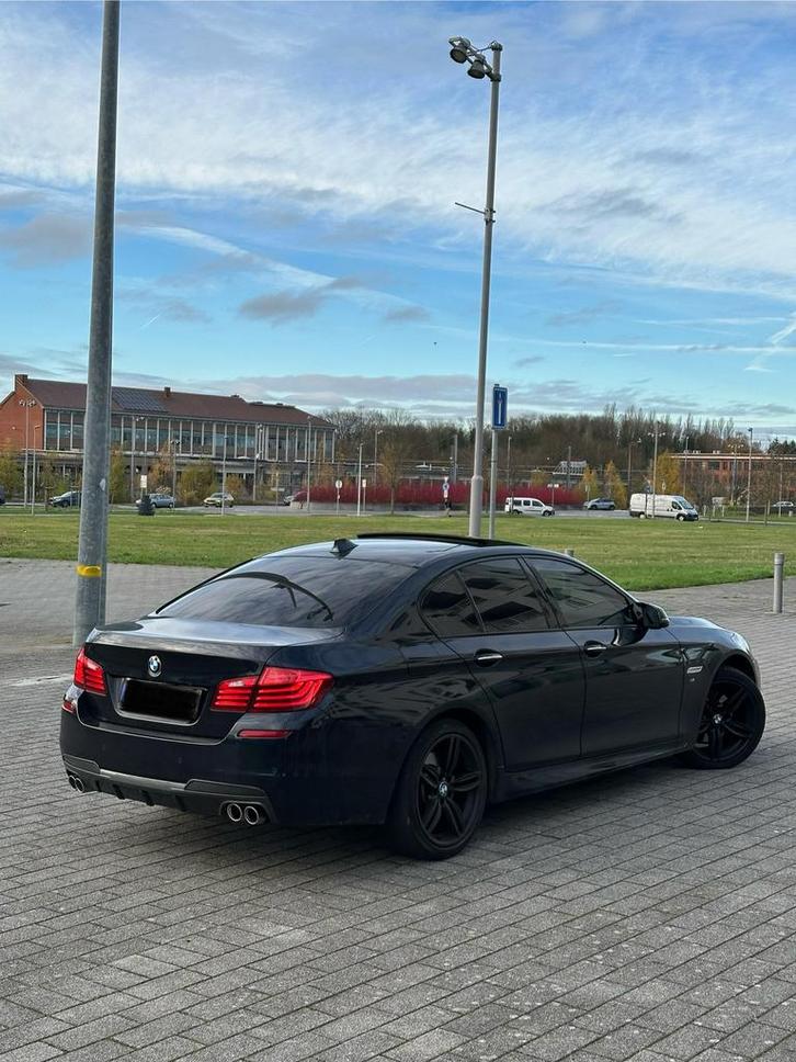 BMW SERIE 5 PACK-M/ZONNEDAK/LEDS, Auto's, BMW, Particulier, 5 Reeks, Adaptieve lichten, Diesel, Euro 6, Berline, Automaat, Ophalen