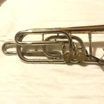 BAS TROMBONE, Muziek en Instrumenten, Blaasinstrumenten | Trombones, Ophalen, Zo goed als nieuw, Bas, Met koffer