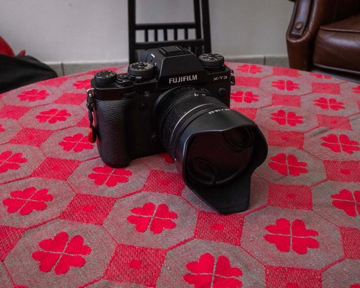 FUJIFILM XT3 + LENS XF18-55F2.8-4R LM, Audio, Tv en Foto, Fotocamera's Digitaal, Zo goed als nieuw, Fuji, Ophalen