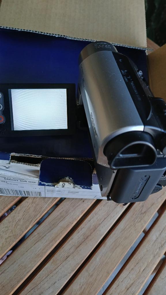 boite de camera sony avec camera en panne, TV, Hi-fi & Vidéo, Caméscopes numériques, Ne fonctionne pas, Caméra, Sony, 20x ou plus