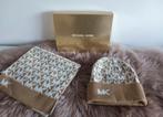 Michael Kors Muts & Sjaal – Nieuw – Beige, Michael Kors, Ophalen, Zo goed als nieuw, Muts