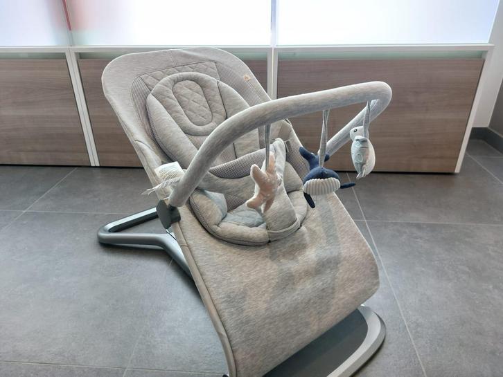 Wippertje Ergobaby - verstelbaar en met speelbeugel, Kinderen en Baby's, Wipstoeltjes, Zo goed als nieuw, Wipstoel, Overige merken