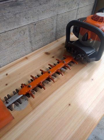 Stihl heggenschaar HS82R, Tuin en Terras, Heggenscharen, Ophalen, Gebruikt, Benzine, Stihl