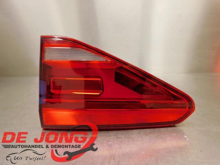 Achterlicht rechts van een Volkswagen Touran, Auto-onderdelen, Verlichting, Volkswagen, Gebruikt, 3 maanden garantie, Ophalen of Verzenden