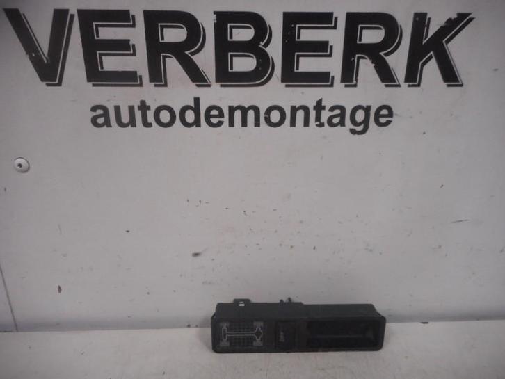 SCHAKELAAR Audi 100 Avant Quattro (C4) (443919187), Auto-onderdelen, Dashboard en Schakelaars, Audi, Gebruikt