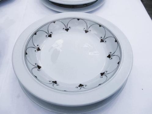 Eetservies Thomas 4 pers. Nieuw, Huis en Inrichting, Keuken | Servies, Nieuw, Bord(en), Ophalen