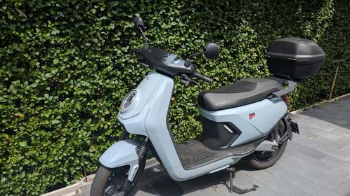 Scooter NIU mqi gt / 45kmh / Kofferbak / Allseason banden, Fietsen en Brommers, Scooters | Overige merken, Gebruikt, Ophalen