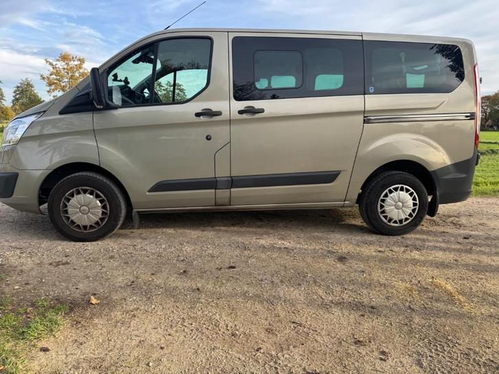 Ford Transit Custom rolstoelvervoer Elektrische lift, Auto's, Bestelwagens en Lichte vracht, Particulier, Aangepast voor mindervaliden