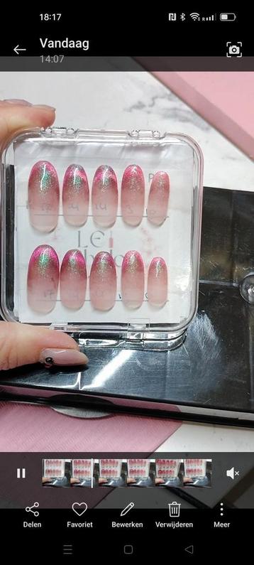 Press on nagels  beschikbaar voor biedingen