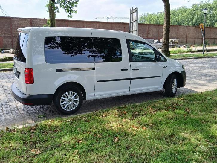 Volkswagen caddy maxi 2.0D Bj2020 125000km EXPORT, Auto's, Bestelwagens en Lichte vracht, Bedrijf, Te koop, Airbags, Airconditioning
