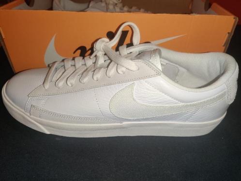 Nike schoenen, Nike basketball Lebron James schoenen, Kleding | Heren, Schoenen, Nieuw, Overige typen, Wit, Ophalen