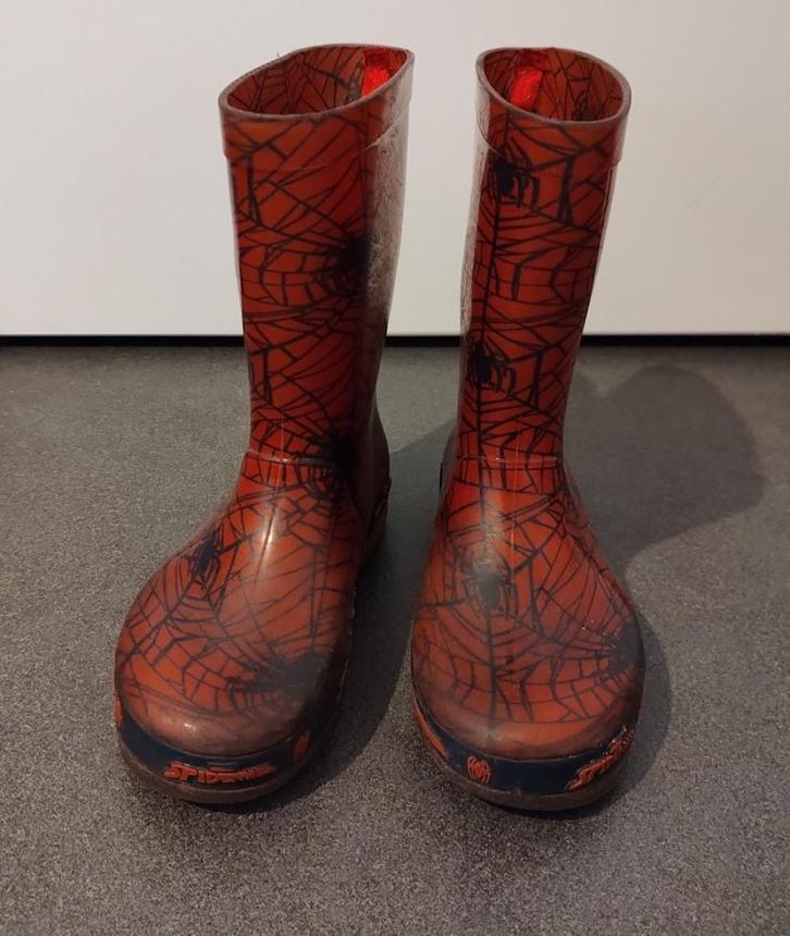 Rubberen laarzen Spiderman, maat 28, Kinderen en Baby's, Kinderkleding | Schoenen en Sokken, Gebruikt, Laarzen, Jongen of Meisje
