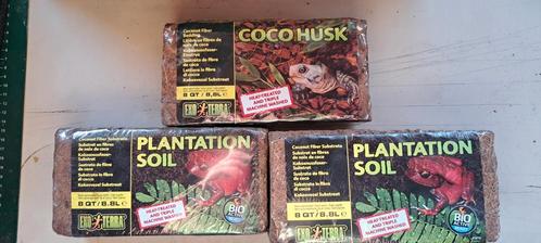 Coco husk, brick, moss, exo terra rainforest substraat., Dieren en Toebehoren, Reptielen en Amfibieën | Toebehoren, Zo goed als nieuw