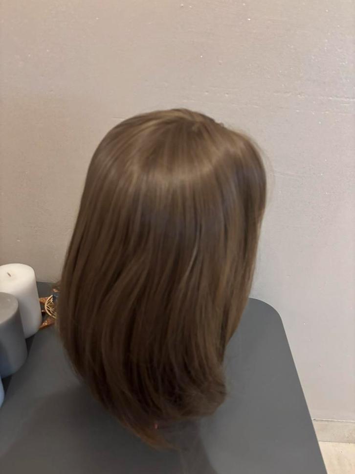 Perruque neuve avec étiquette, Bijoux, Sacs & Beauté, Beauté | Soins des cheveux, Comme neuf, Enlèvement