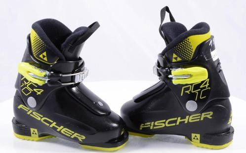 chaussures de ski pour enfants FISCHER RC4 10 Jr 28.5 ; 29 ;, Sports & Fitness, Ski & Ski de fond, Envoi