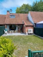 TE HUUR 8660 MEUBELAFBRAAK 1 APPARTEMENT & 1 TUINHUIS+1 PARK, Immo, Huizen te huur, Direct bij eigenaar, 2 kamers, Tussenwoning