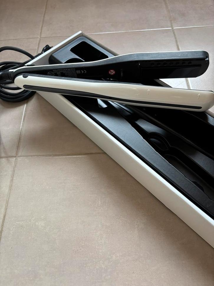 L’Oréal Steampod 3.0 – Zo goed als nieuw –, Handtassen en Accessoires, Uiterlijk | Haarverzorging, Zo goed als nieuw, Ophalen of Verzenden