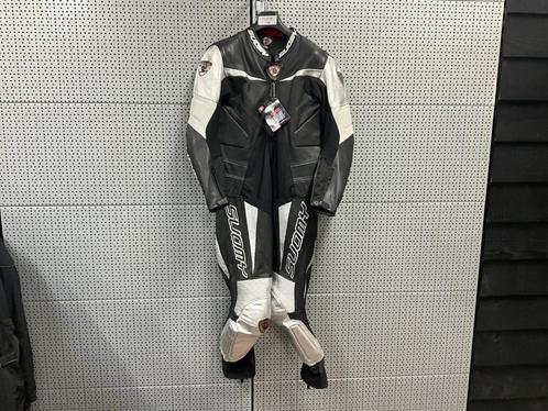 Volledig nieuw vol lederen een- en twee delige motor kledij, Motoren, Kleding | Motorkleding, Combipak, Dames, Heren, Nieuw met kaartje