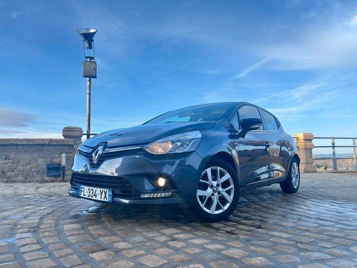 Renault Clio 4 in beperkte oplage in showroomstaat, Auto's, Renault, Particulier, Clio, ABS, Airbags, Airconditioning, Alarm, Android Auto