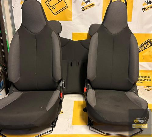 Interieur set Toyota Aygo Peugeot 108 C1 Compleet set, Auto-onderdelen, Interieur en Bekleding, Peugeot, Gebruikt