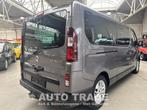 Renault Trafic 1.6 DIESEL | EURO 6 | 8+1 Zitplaatsen | 1j Ga, Auto's, Voorwielaandrijving, Gebruikt, 4 cilinders, 9 zetels