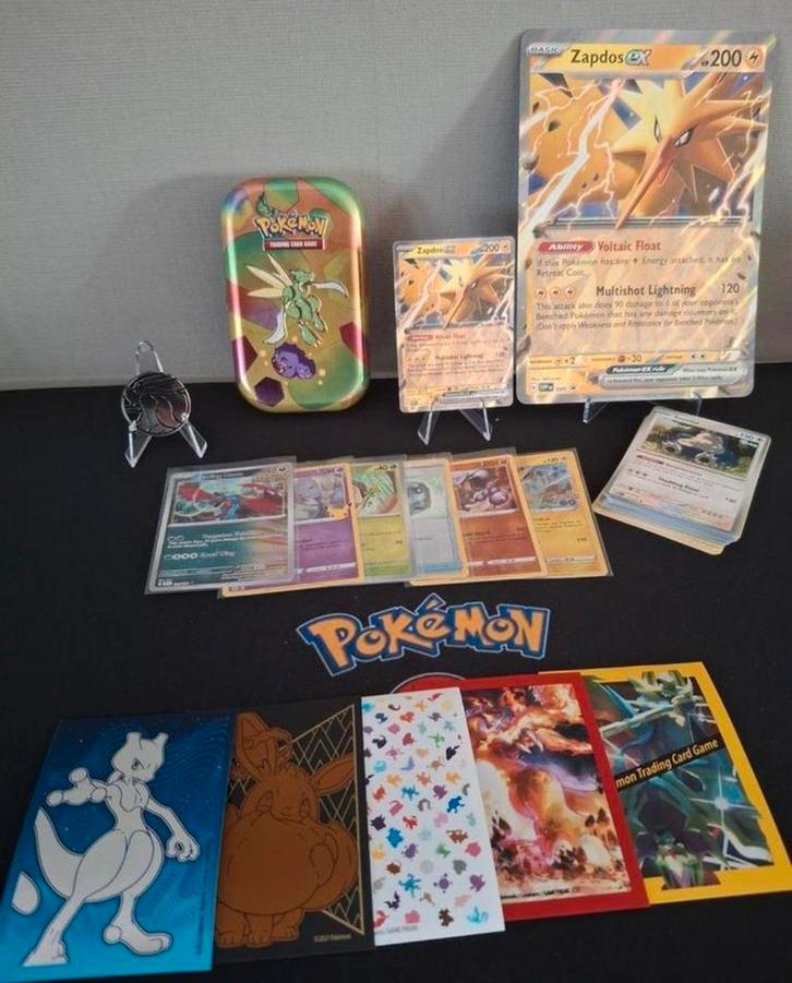Leuke kleine pokémon set ideaal als cadeau, Hobby en Vrije tijd, Verzamelkaartspellen | Pokémon, Zo goed als nieuw, Ophalen of Verzenden