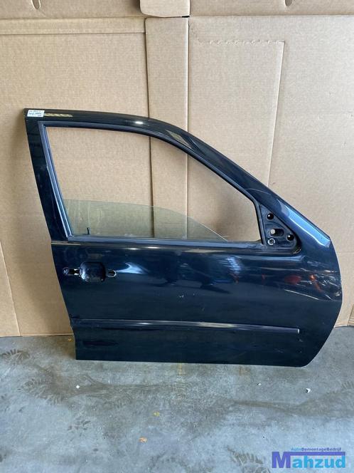VW POLO 3 6V2 sedan zwart Rechts voor deur portier, Auto-onderdelen, Carrosserie, Deur, Volkswagen, Voor, Rechts, Gebruikt