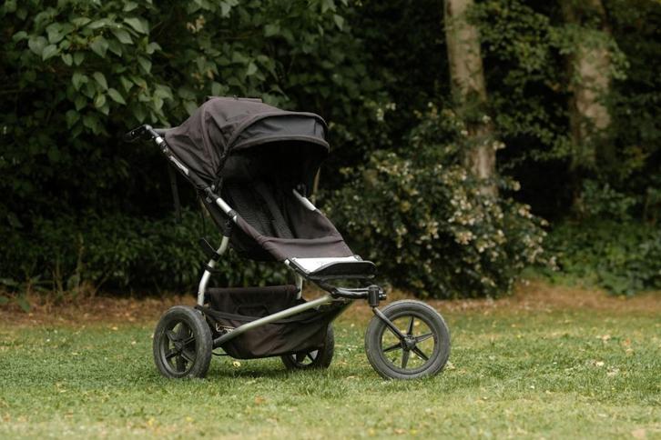 Mountain Buggy - Urban jungle, Kinderen en Baby's, Buggy's, Gebruikt, Overige merken, Regenhoes, Verstelbare rugleuning, Voetenzak
