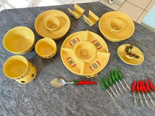 Zomers 14-delig tapas servies, Huis en Inrichting, Keuken | Servies, Zo goed als nieuw, Compleet servies, Ophalen