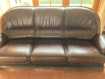 Lederen zetel 3-persoons beschikbaar voor biedingen