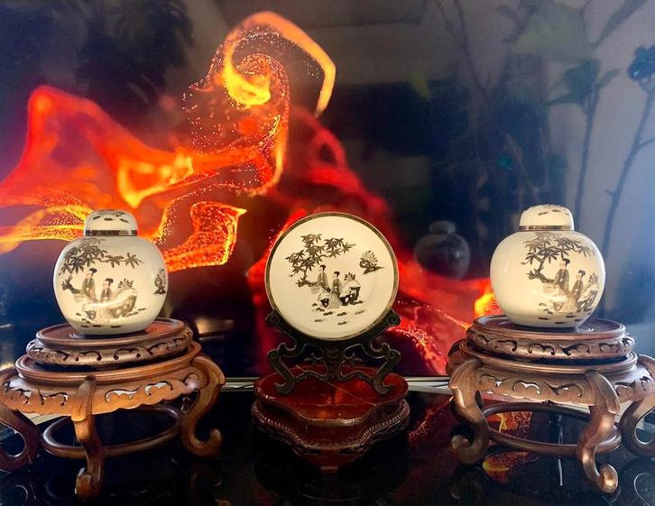 ELEGANTLY VINTAGE CHINESE SET GOLD GILDING, Antiek en Kunst, Antiek | Porselein, Ophalen