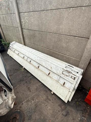 Aluminium schoften beschikbaar voor biedingen