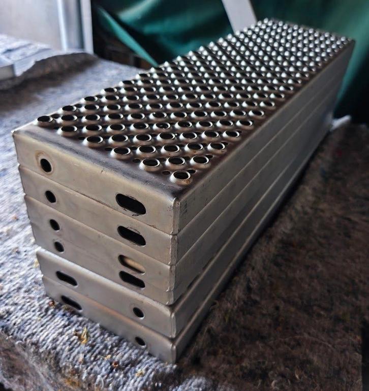 traptreden perfo griptreden massief inox rvs 1x5 stuks, Doe-het-zelf en Bouw, Ladders en Trappen, Nieuw, Trap, Ophalen of Verzenden